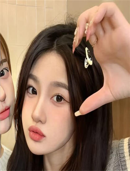 传记片的文化视角：《精神病房也会迎来清晨》中的时代精神与艺术表达的互动 认识文化多样性的价值